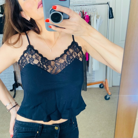 Black Lace Cami cropped Top Small - Picture 3 of 8